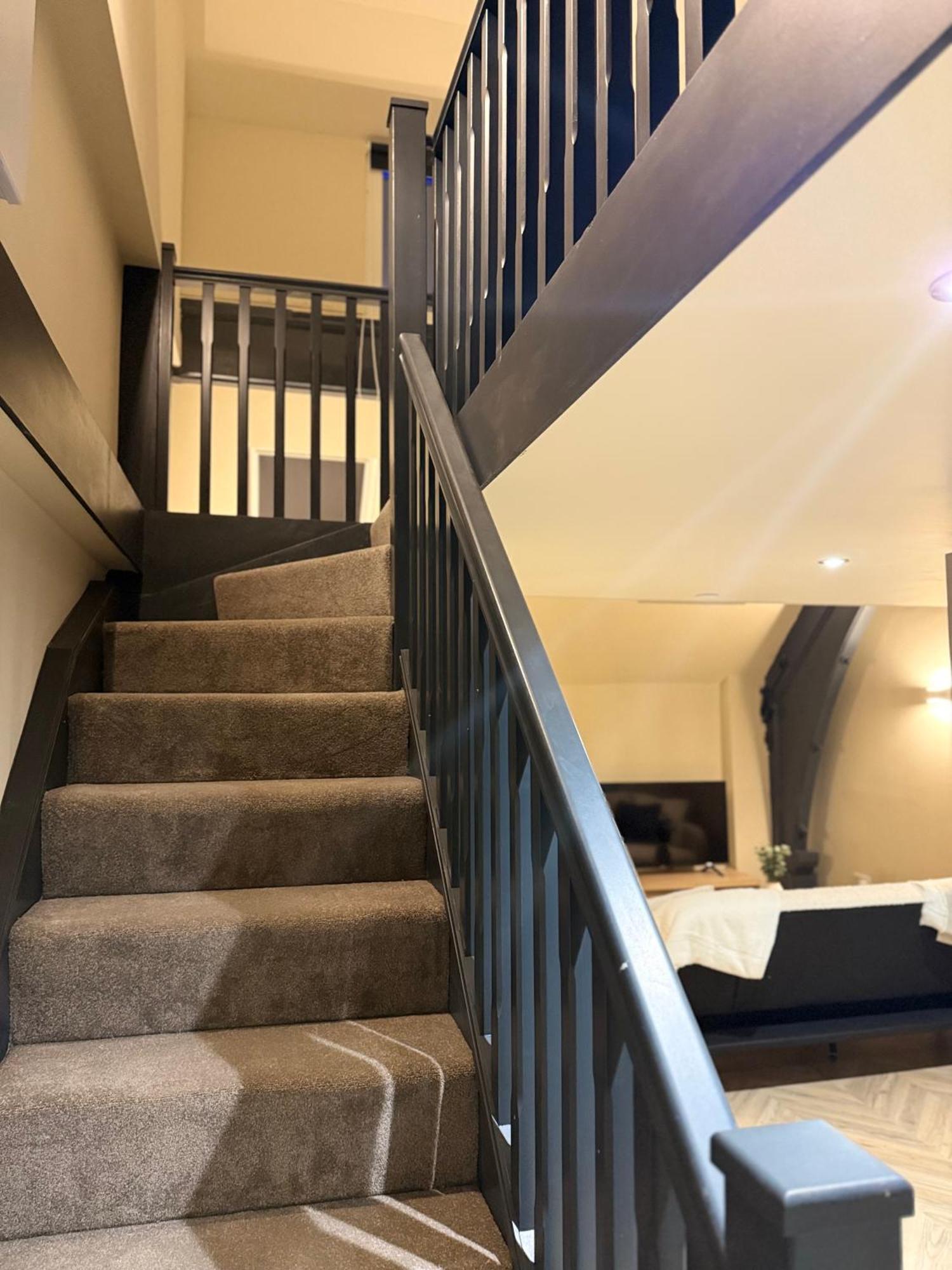 Cosy Mezzanine Apartment Leeds City Centre מראה חיצוני תמונה
