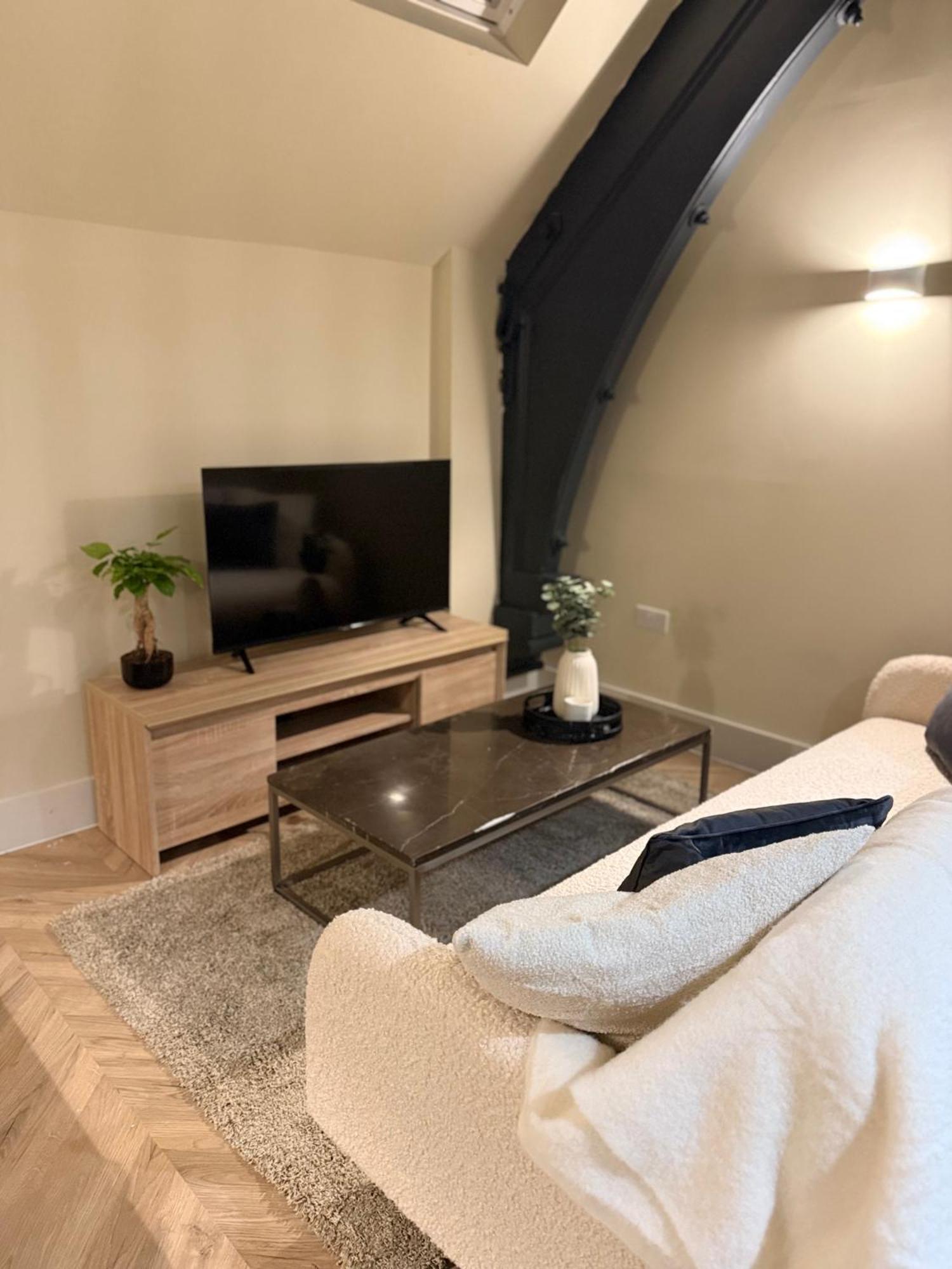 Cosy Mezzanine Apartment Leeds City Centre מראה חיצוני תמונה